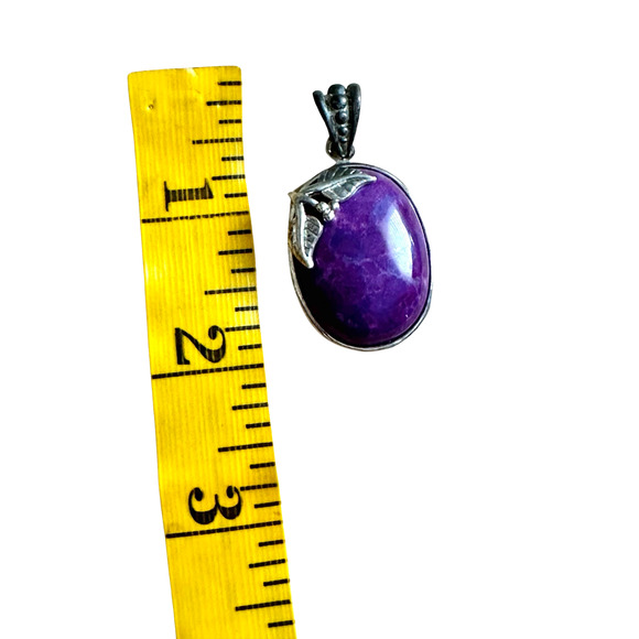 Vintage Purple Flourite Gemstone Pendant - Picture 3 of 3